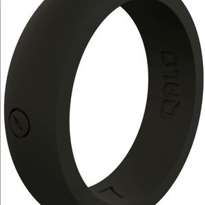 Qalo Silicone Black Ring Womens Size 4